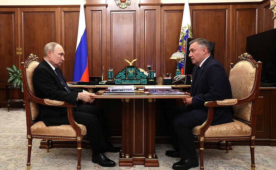 Владимир Путин провел встречу с губернатором Иркутской области 17 июля