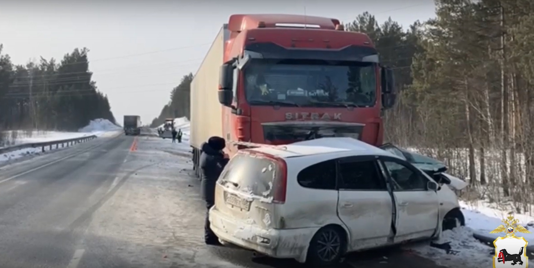 Voditel Hondy Pogib V Stolknovenii S Bolshegruzom Sitrak V Nizhneudinskom Rayone