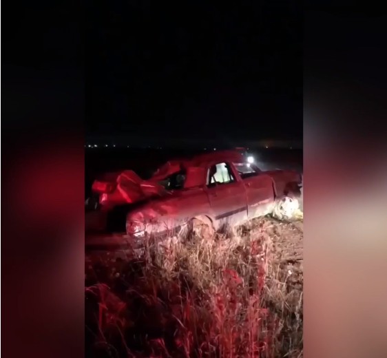 Водитель погиб, пассажир в больнице: «Волга» вылетела в кювет на трассе в Приангарье
