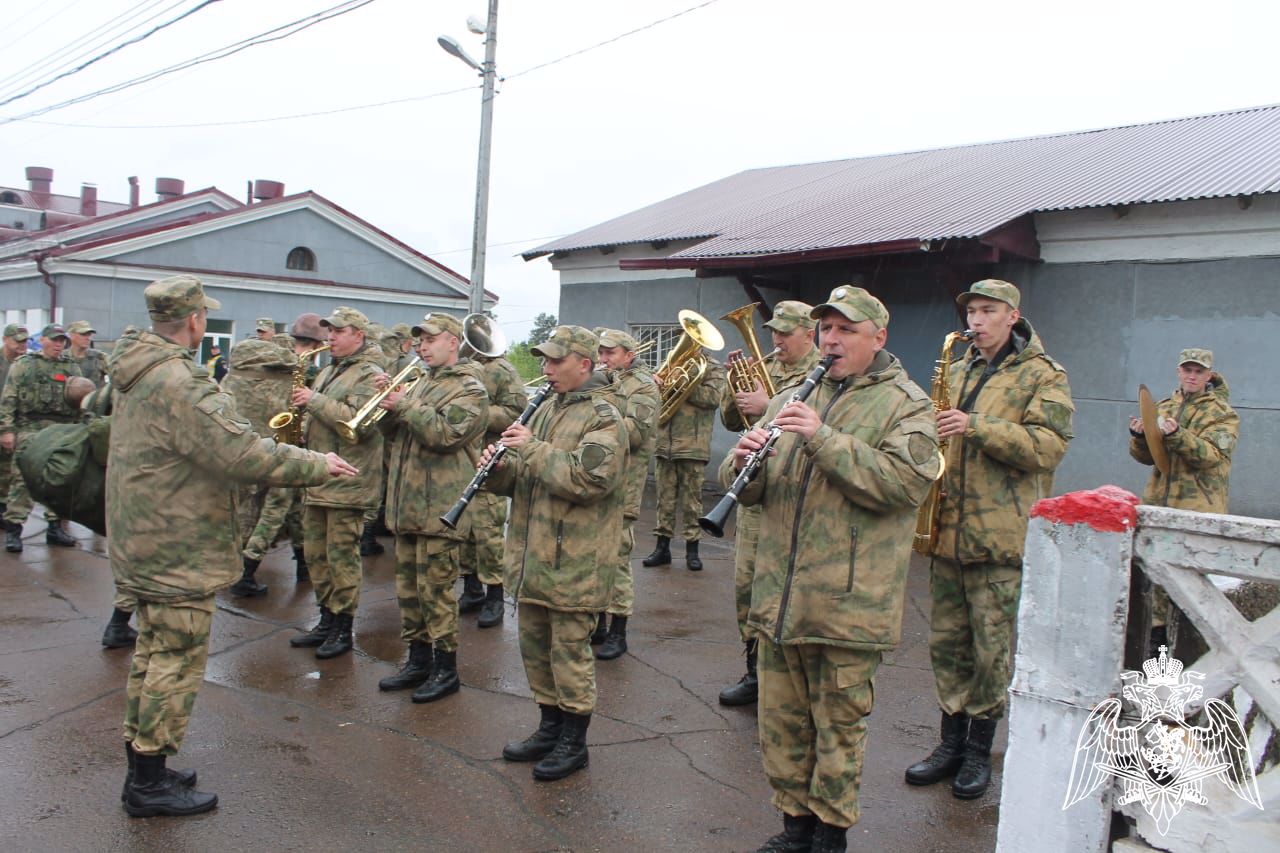 Военные Росгвардии вернулись в Ангарск после выполнения задач в Донбассе