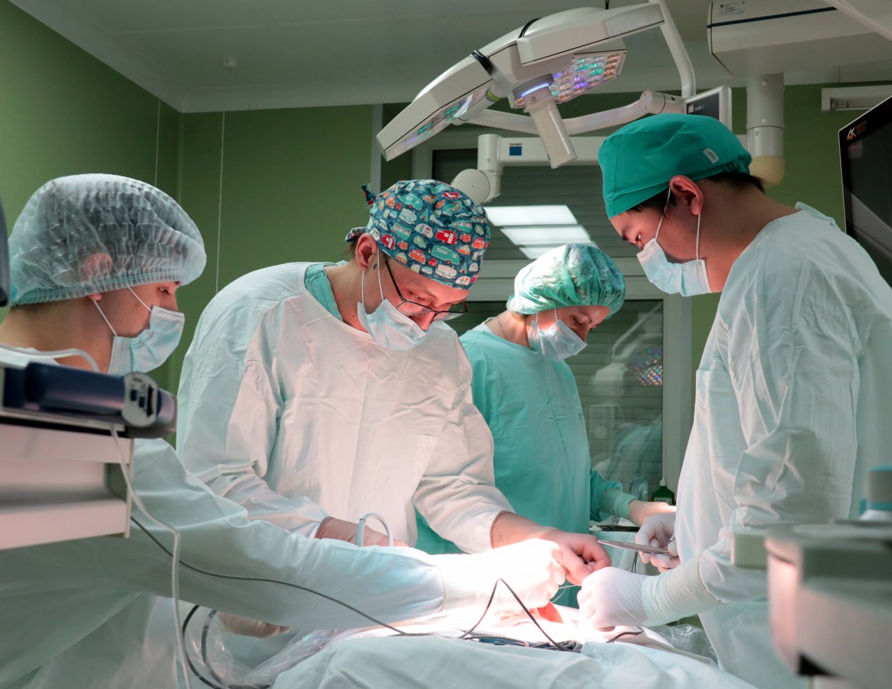 Врачи Ивано-Матрёнинской больницы впервые провели редкую операцию по коррекции аномалии развития почки у младенца