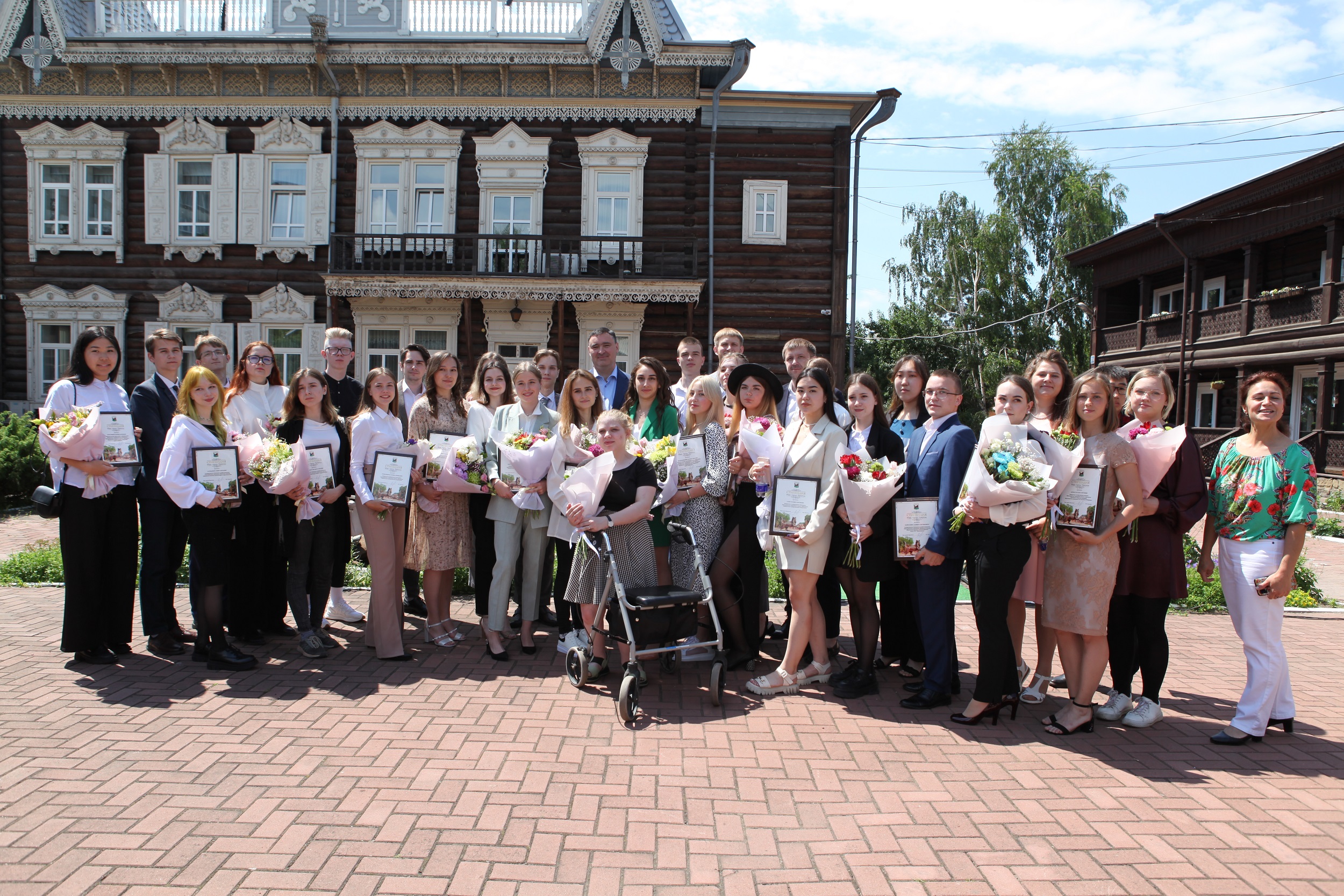 Студентам в два раза увеличили единовременные стипендии мэра Иркутска