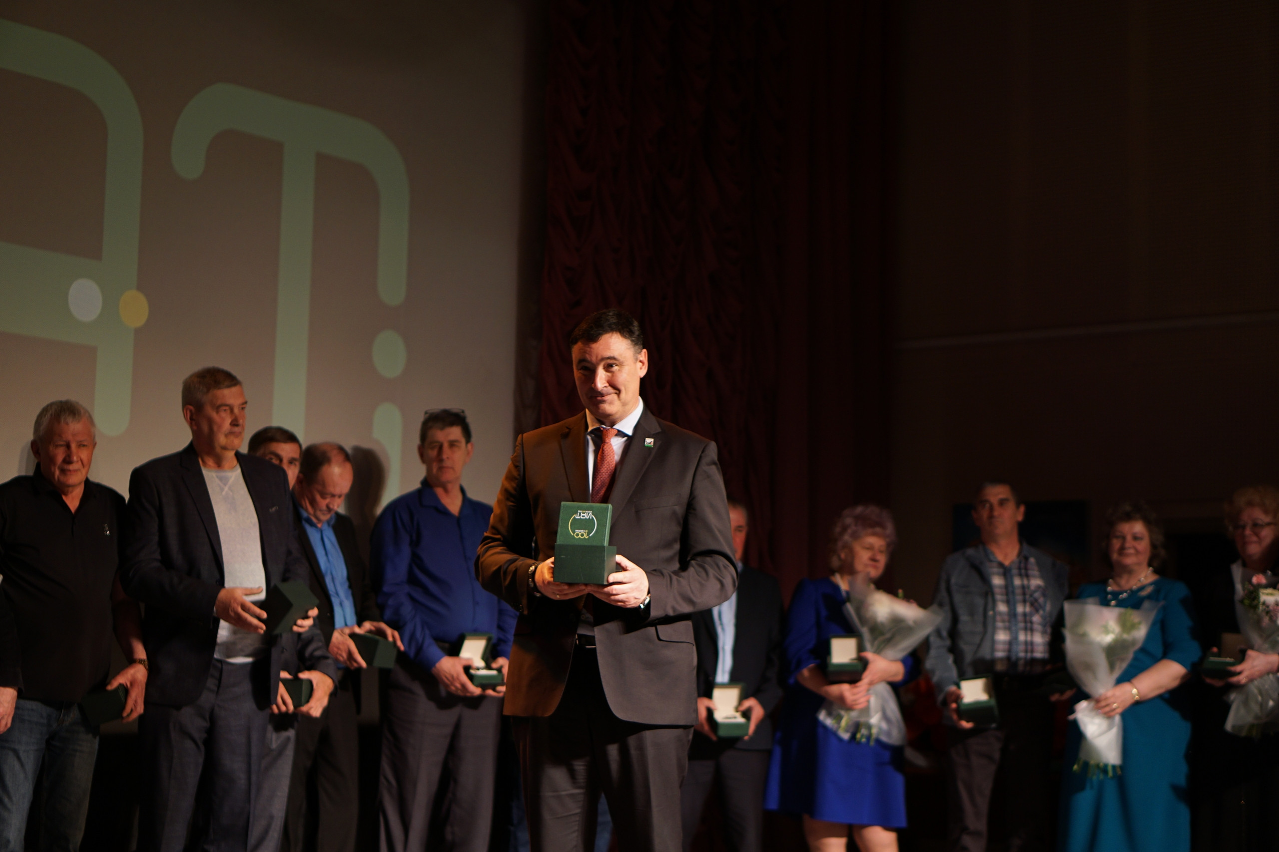 Иркутскавтотранс заложил «капсулу времени» с посланием будущим поколениям. Фото