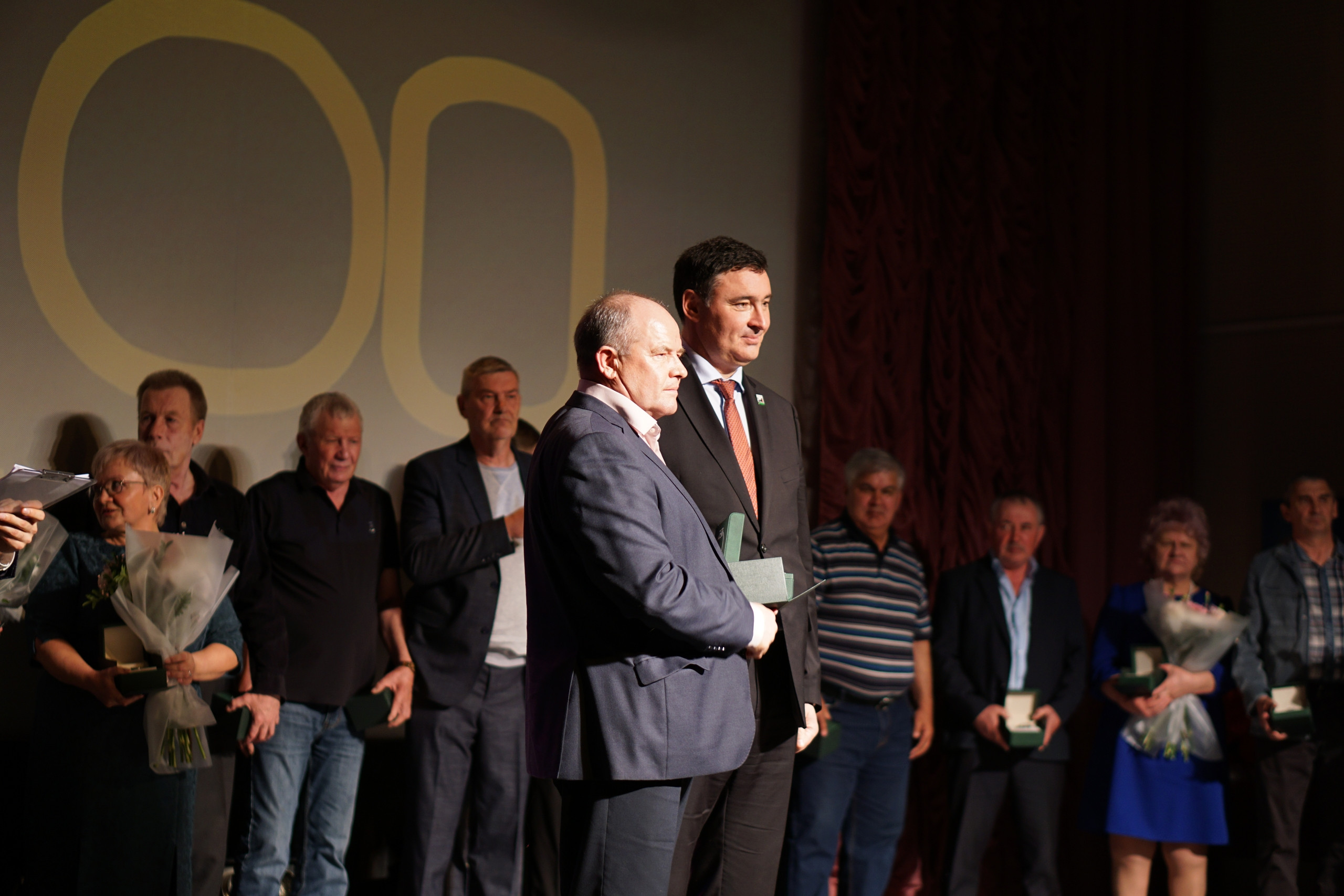 Иркутскавтотранс заложил «капсулу времени» с посланием будущим поколениям. Фото