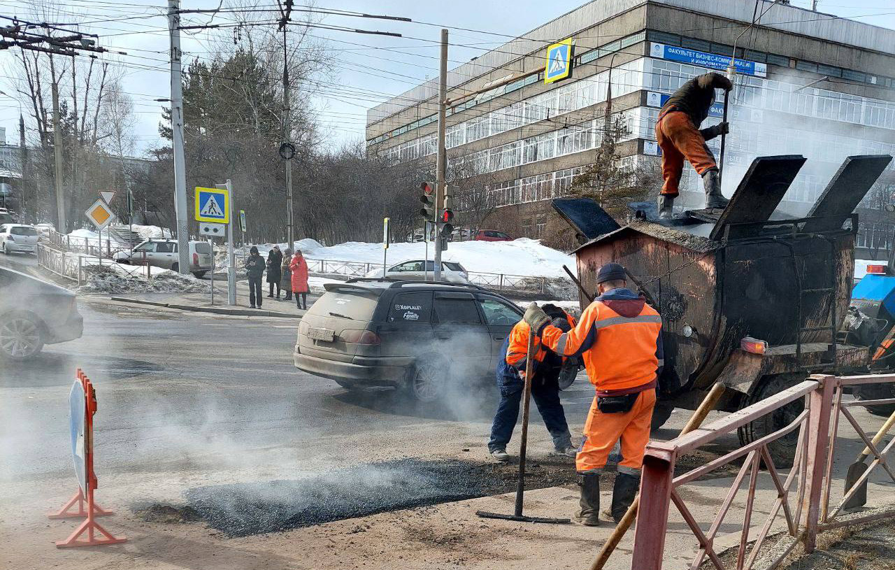 Ямочный ремонт дорог стартовал в Иркутске