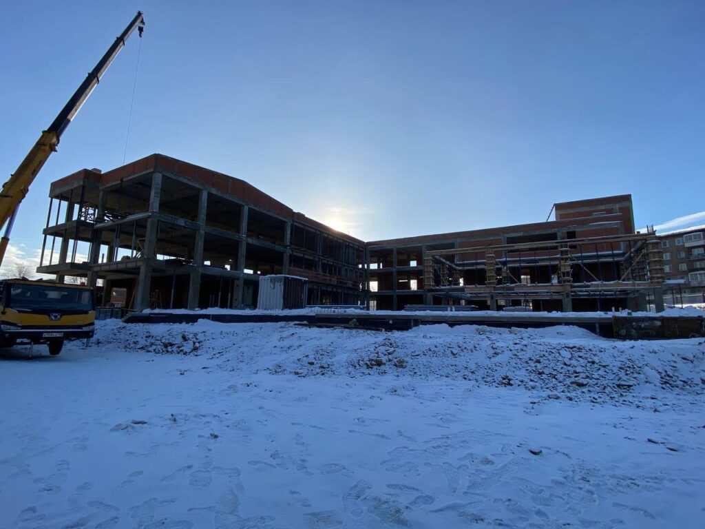 Здание начальной школы №57 в Иркутске к концу января построено на 60 %