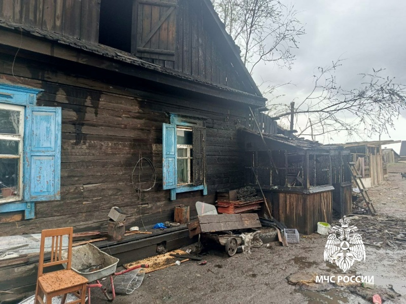 В Черемхово местный житель спас семью на пожаре