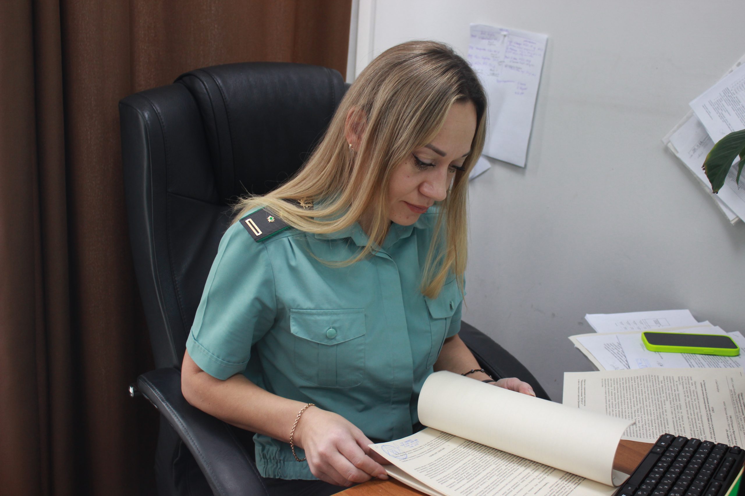 Zhitel Chuny Platil Alimenty Na Nerodnuyu Doch Poka Ne Sdelal Test Na Ottsovstvo